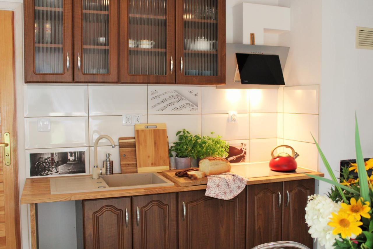 Pizuny Dom Pod Debem Z Balia Na Wylacznosc Ferienhaus Lukawica